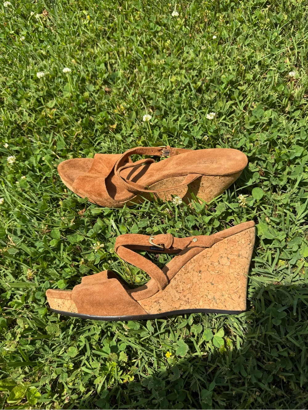 UGG Women's Size 7Jullita Tan Suede Cork Wedge Sandals